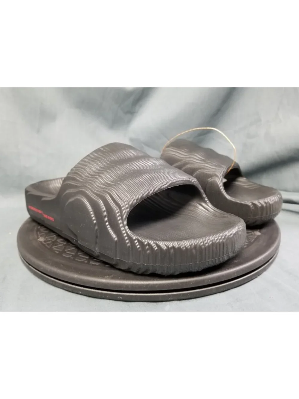 Adidas Adilette 22 Slides Slip On Synthetic Black Men's Size 11 NEW WITH TAGS!